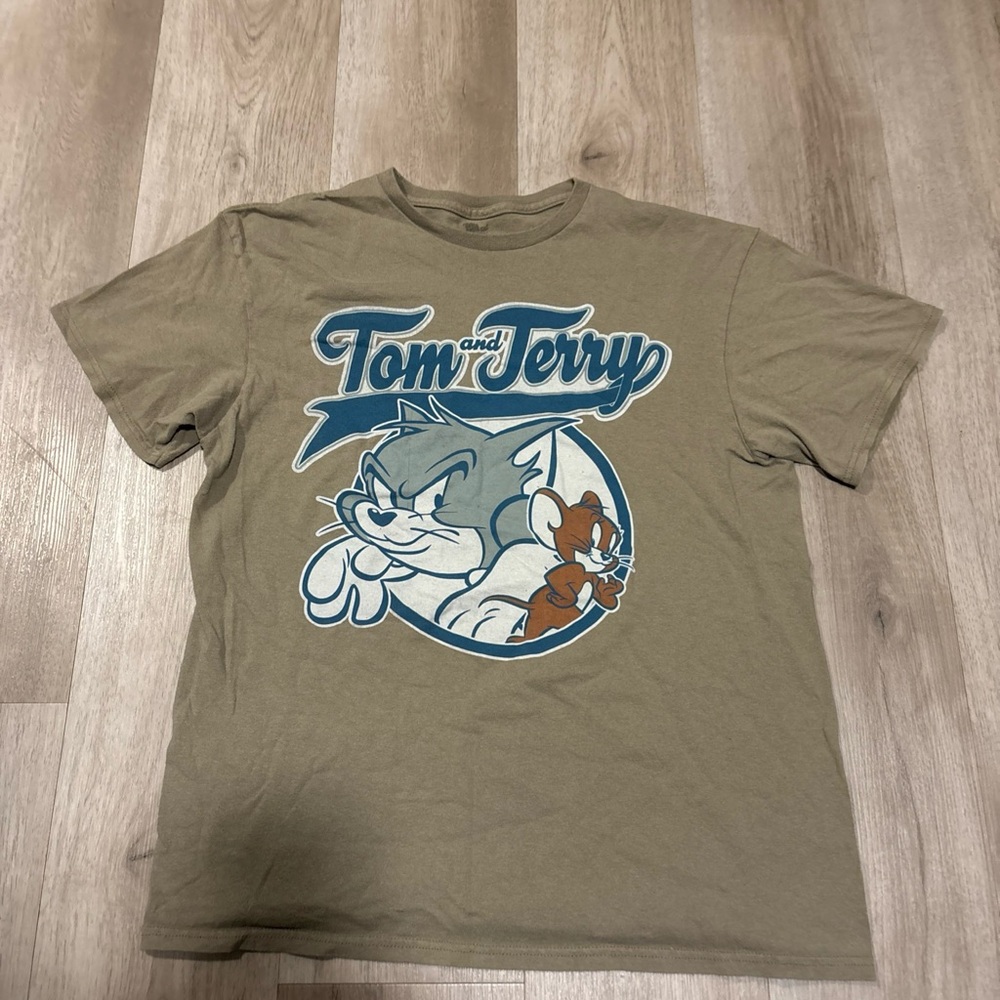 Tom and Jerry Cartoon Short Sleeve T-Shirt, Size Men’s Large